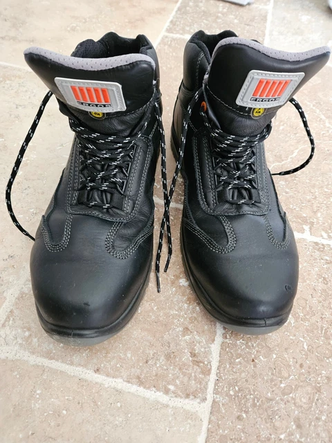 Chaussures BASKETS DE SÉCURITÉ HAUTES ERGOS TRANI S3 ESD SRC