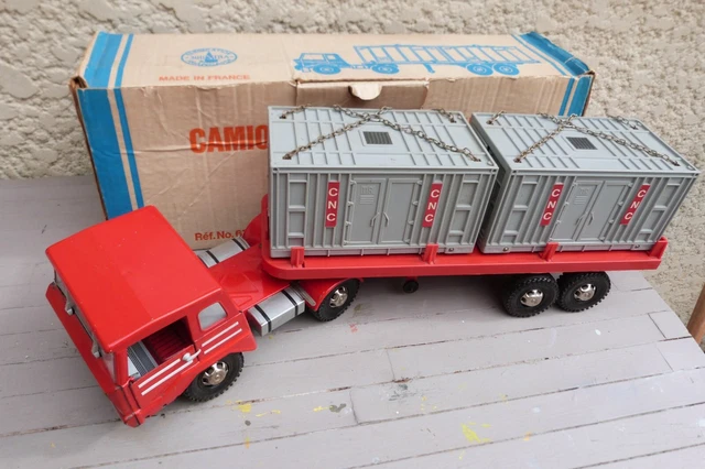 Camion Jouet Vintage Mercedes 1113 – Plateau – Yougoslavie Années 80 – Plastique Rouge/noir – Occasion