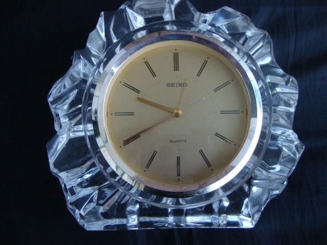 Orologio Da Tavolo Seiko Vintage In Vetro