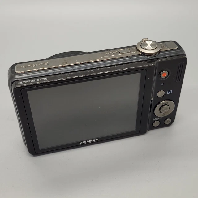 Olympus D-720 14,0 megapixel fotocamera digitale compatta testata nera pixel morti 2