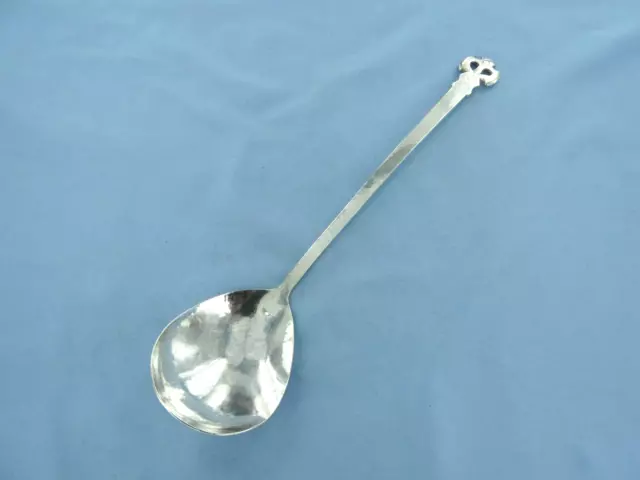 An Antique Sterling Silver Serving Spoon, London 1904.George Laurance Connell.