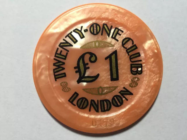 Large £1 jeton from Twenty One (21) Club Casino, London.