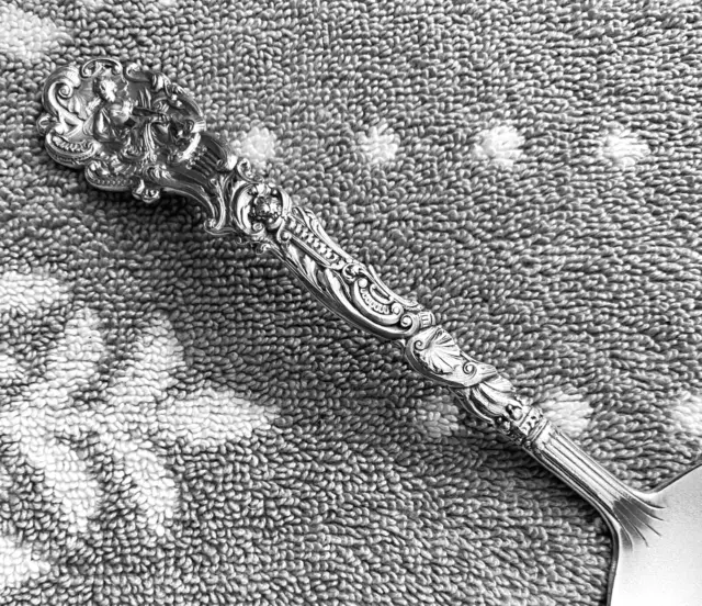 Vintage GORHAM SILVER Versailles Solid Sterling Gravy Ladle, 7 1/8”.