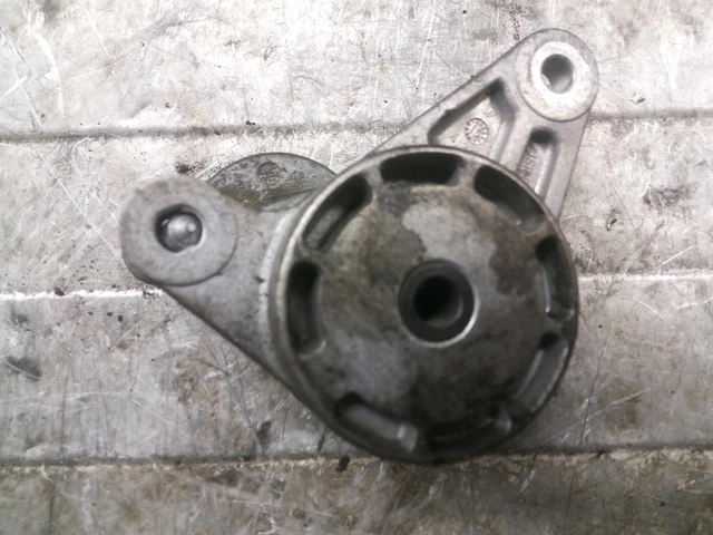 04L903315A galet tendeur pour AUDI A3 1.6 TDI 2012 V280 198155 2