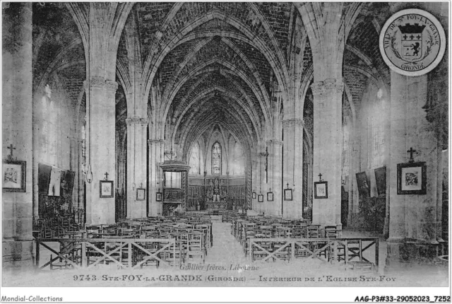 AAGP3-33-0215- SAINTE-FOY-LA-GRANDE - l'intérieur de l'église Ste-Foy