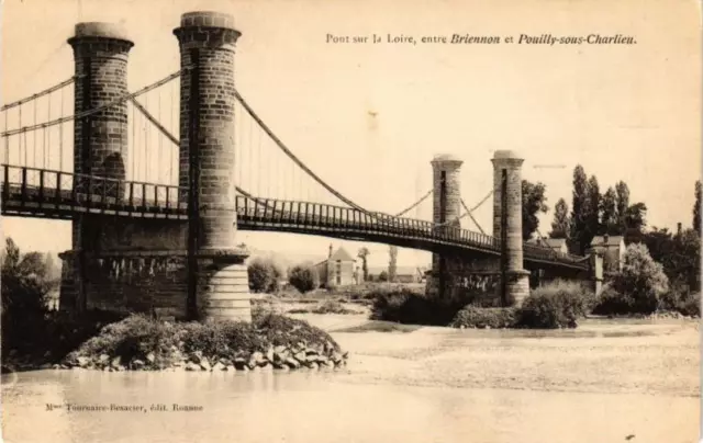 CPA Pont sur la Loire between Briennou and POUILLY-sous-CHARLIEU (225821)