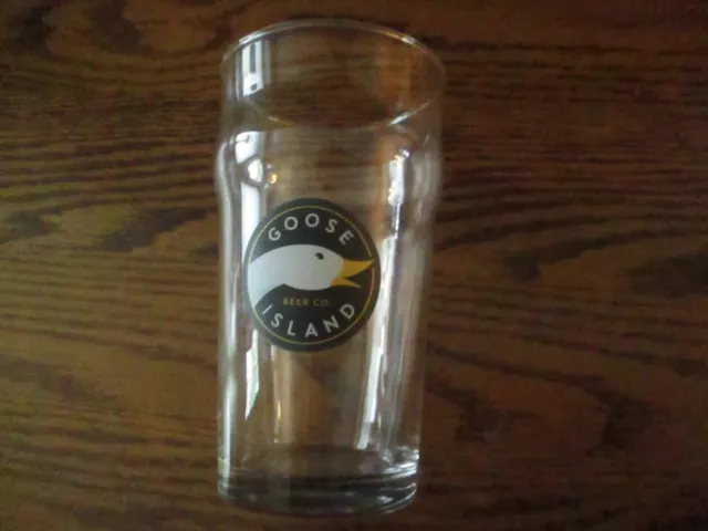 Goose Island Tulip-Style Qty (1) 16 oz Pint Beer Glasses