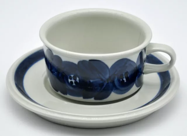 Arabia Finland  Blue Anemone Cups & Saucers Ulla Precope Mid Century Modern