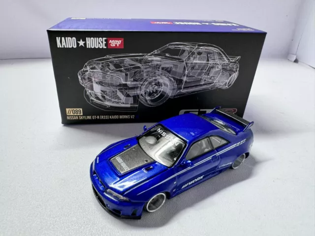1:64 Mini GT Kaido House 089 Nissan Skyline R33 Blau Modellauto