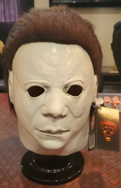 Trick or Treat Studios Michael Myers Halloween II Hospital Mask discontinued NWT