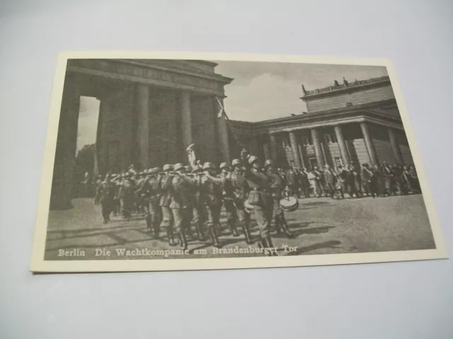 ✅ Die Wachkompanie am Brandenburger Tor Berlin UNBESCHRIEBEN AK Postkarte #102