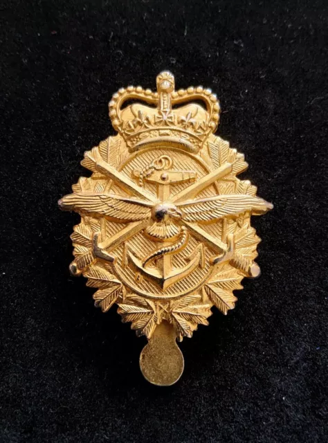 Genuine Canadian Forces Army Recruit Tri Service Brass Cap Badge Canada Military