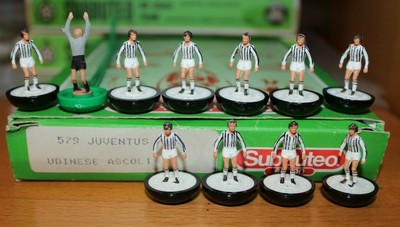 Subbuteo 14 Giocatori Juventus Ref 246/579 