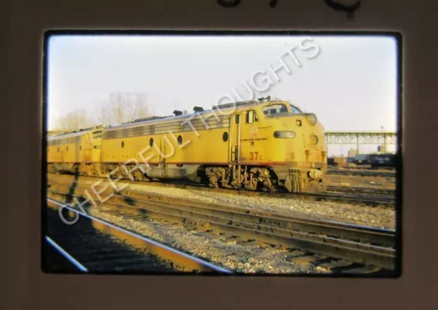 Original '70 Kodachrome Slide MILW Milwaukee Road 37C E9A     36O37