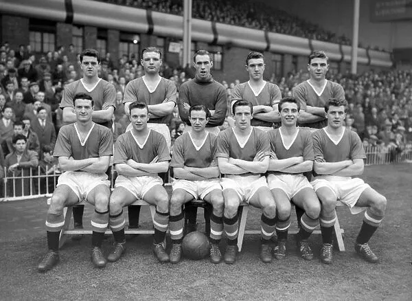 Man Utd Football Team Photo 1956-57 Season