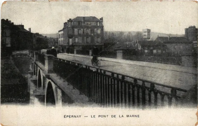 CPA ÉPERNAY - Le Pont de la Marne (742555)