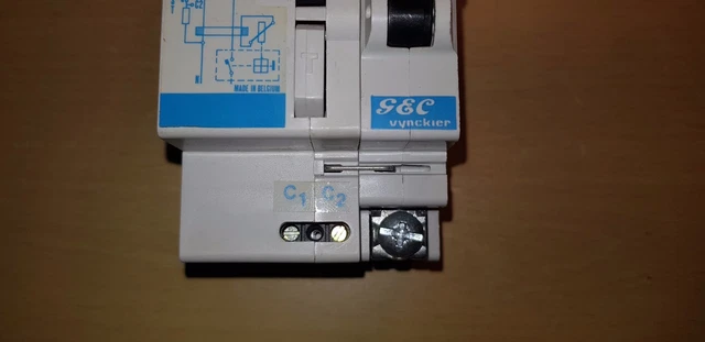 GEC VYNCKIER, GE SERIE G, DAN 1/32, 32A 30mA RCBO ...