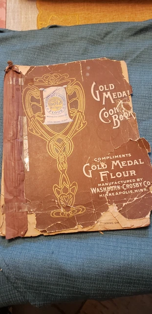 Original 1904 Washburn Crosby Gold Medal Flour Cook Book Advertising