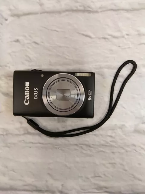 CANON IXUS 132 Digital Compact Camera-8x Optical Zoom -4Gb card-with case (WR)