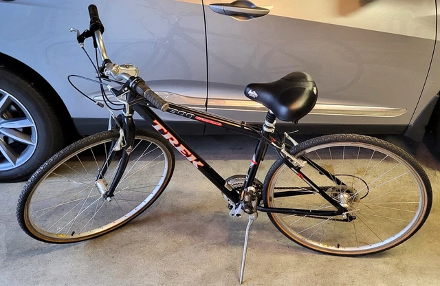 TREK 7300 MULTI TRACK 8 SPEED 24 GEARS BICYCLE with 17.5 ALUMINUM