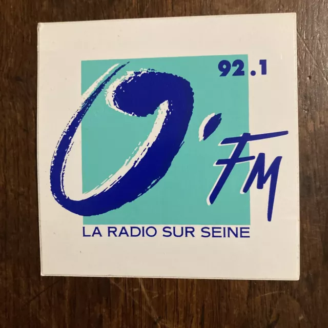 Autocollant Sticker Publicitaire Vintage O’FM La Radio Sur Seine