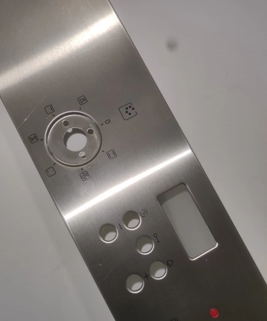 Façade Four Encastrable Whirlpool HBN532E0/16 3