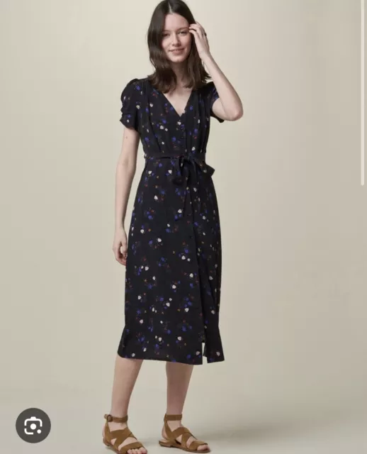 SESSUN SIGNATURE UPALA Navy Floral Belted Midi Dress Parisian Rouje Sezane UK6 8 18.00 PicClick UK