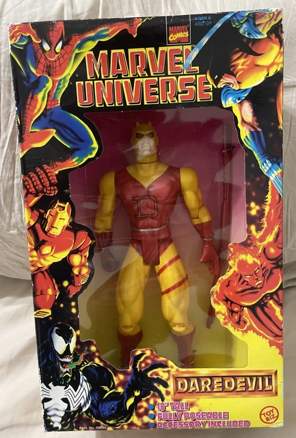 Toy Biz Marvel Universe 1997 Yellow Daredevil 10” Action Figure