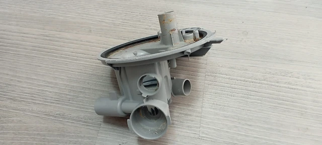 Pompe Pour Lave-vaisselle Winterhalter WP60-149 - Pour UC-L, UC-M, UC-XL, UC-S - 620W 200V 50Hz