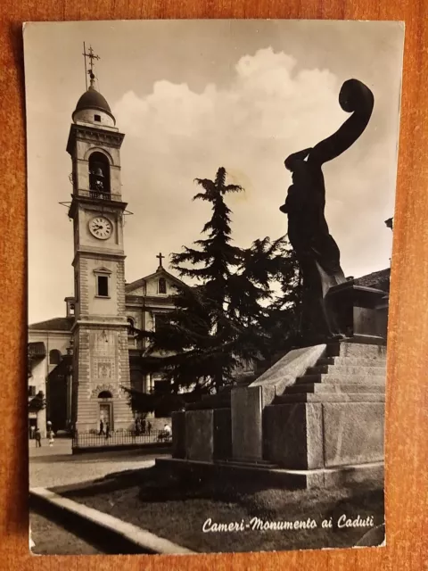 Cameri (Novara). Monumento ai Caduti.