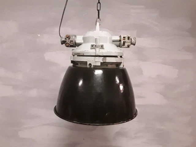 Lampada Industriale Corazzata Paralume E Vetro