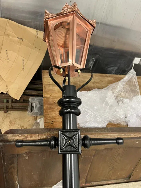 victorian lamp post With Copper Lantern