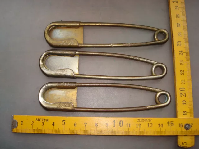 3 Vintage Riesige Sicherheitsnadel Risdon Key Tag
