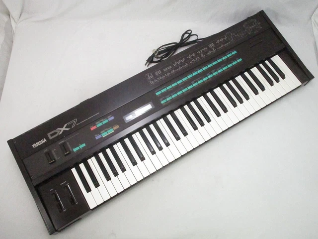 YAMAHA DX7 DIGITAL Programmable Algorithm Synthesizer Keyboard w/ ROM2 ...