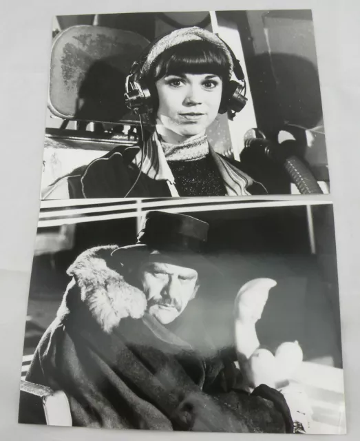LOT DE 2 Photos de presse originales de Peggy Lee Brennan et Vic Morrow (  CEX ) EUR 14,50 - PicClick FR