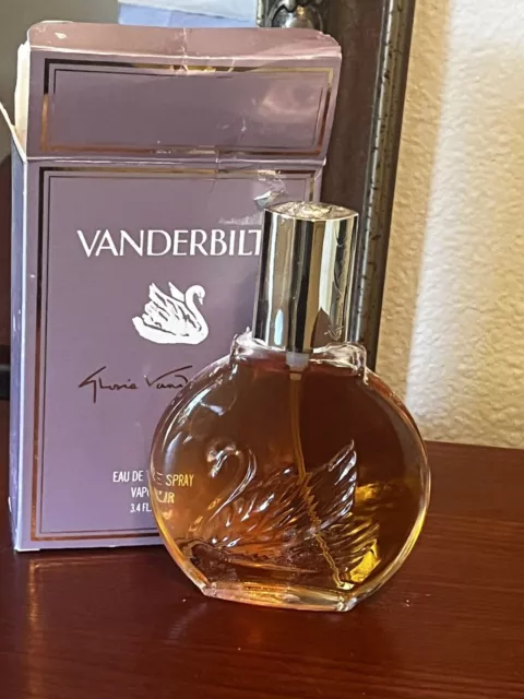 Glorious perfume sale gloria vanderbilt