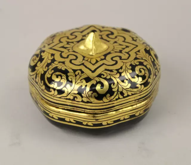 Vintage Antique Black & Gold Lacquered Burmese Betel Nut Trinket Box Pumpkin