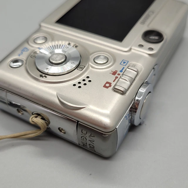 Canon PowerShot SD300 IXUS 40 4,0 megapixel fotocamera digitale compatta argento testato 21