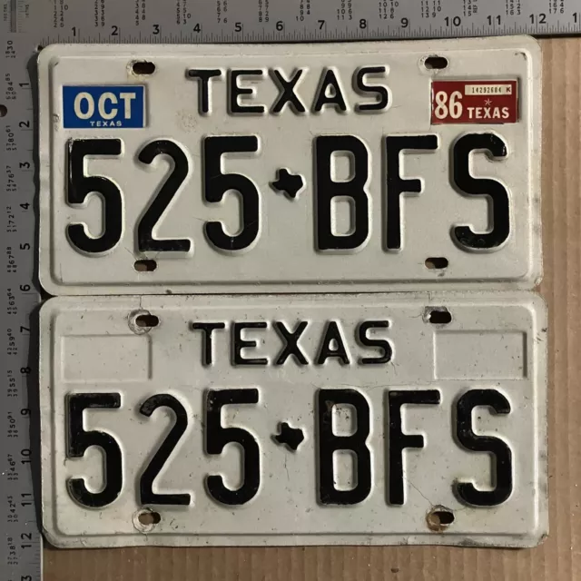 1983 Texas license plate pair 525-BFS Ford Chevy Dodge 14380