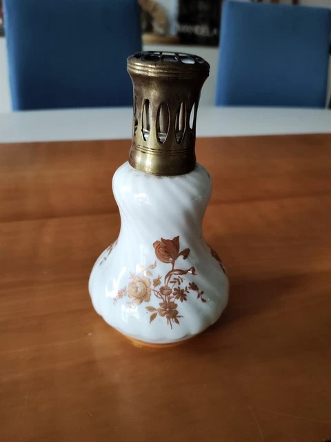 Lampe Berger Blanche Décor Floral – PY PILLIVUYT France, Avec Bouchon