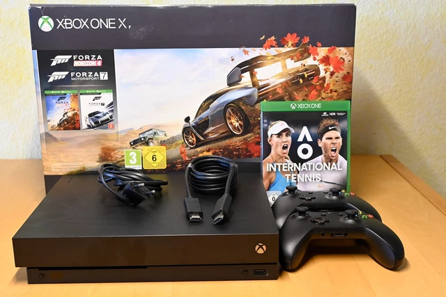 XBOX ONE X 1TB mit 2 Controllern