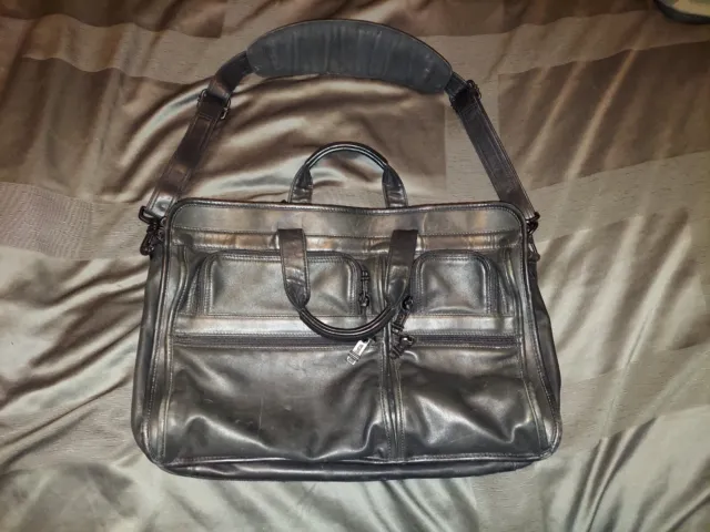 TUMI Alpha Expandable Leather Briefcase 904D3 Laptop Messenger Shoulder Bag