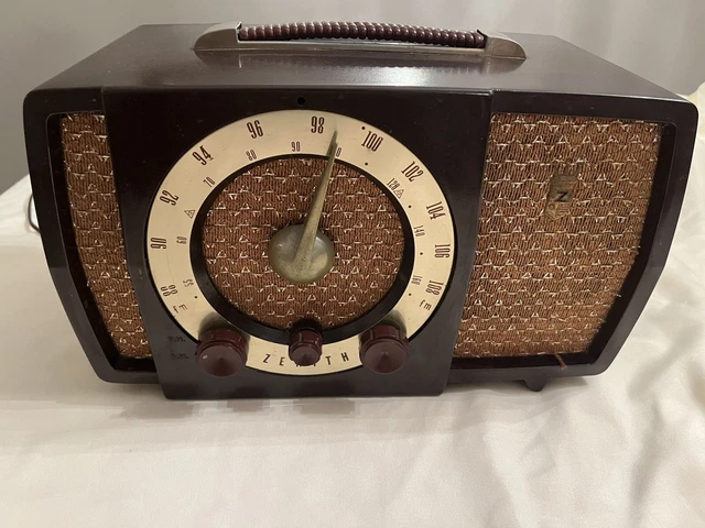 VINTAGE 1950 ZENITH AM/FM Tube Radio Working Model S-17366 EUR 107,57 ...