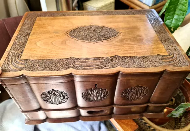 Antique Primitive Wooden Hand Carved Fleur De Lys Keepsake Storage Box Large