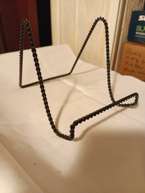 Vintage BLACK Metal Stand / Easel for Collectible Plate or Picture