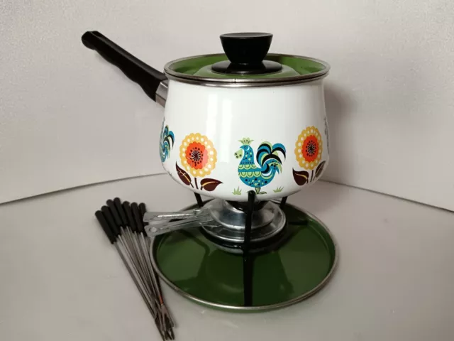 Service à fondue vintage en fonte émaillée - Décor fleurs & coq - Années 70