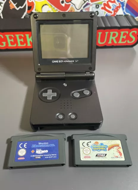 Nintendo Gameboy Advance SP + 2 Games