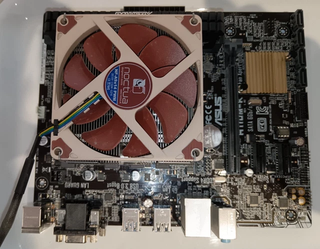 Carte mère avec processeur i5 et 16 go mémoire