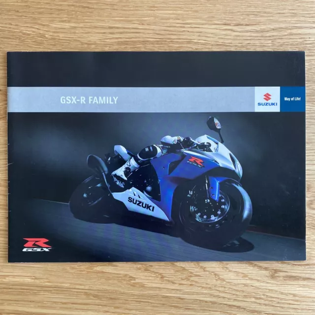 Suzuki GSX-R depliant pubblicitario brochure delle moto stradali gamma anno 2009
