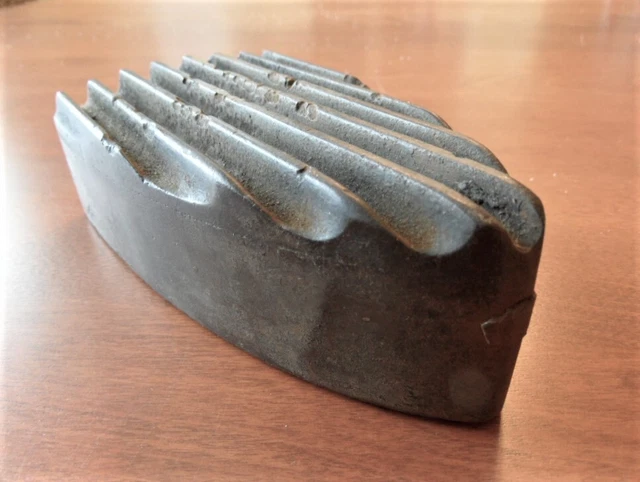 Antique Primitive SAD IRON (OR TRIVET) BASE ONLY NO HANDLE - Unusual Design